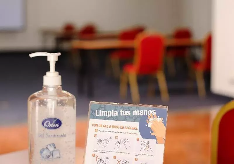 Fotos del hotel Suites Del Bosque:  7