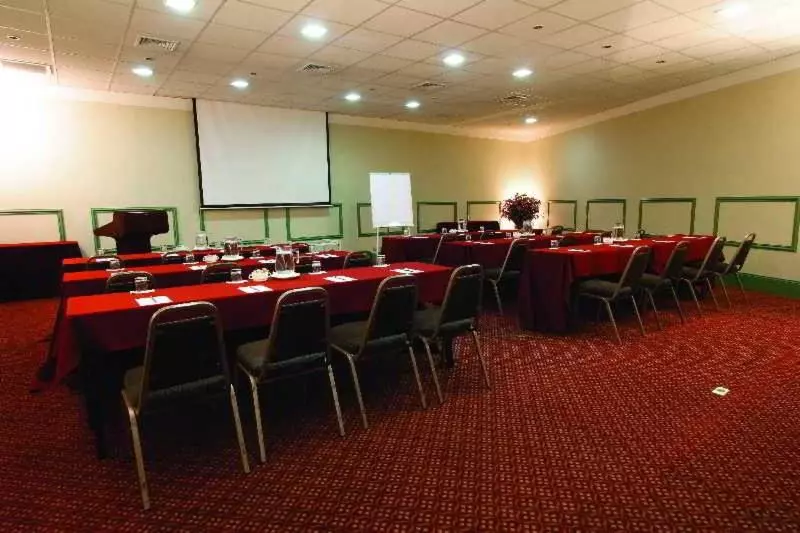 Fotos del hotel Suites Del Bosque:  14