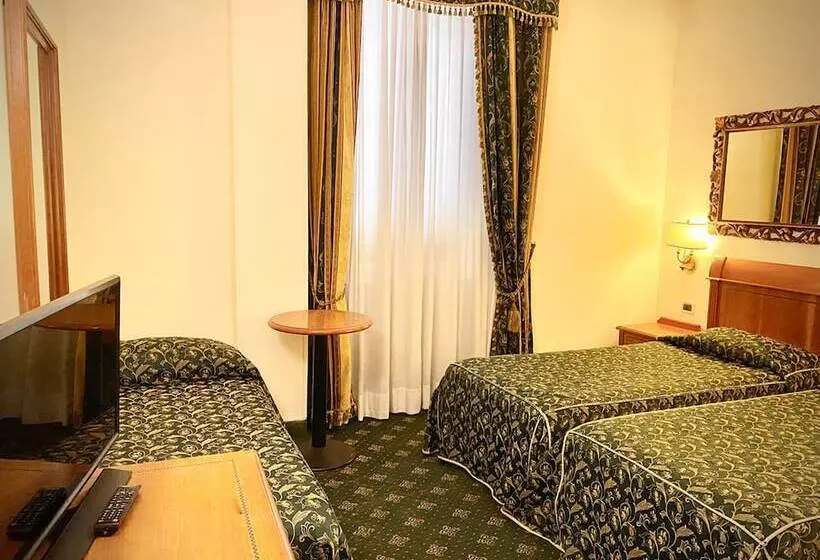 Fotos del hotel Champagne Palace:  17