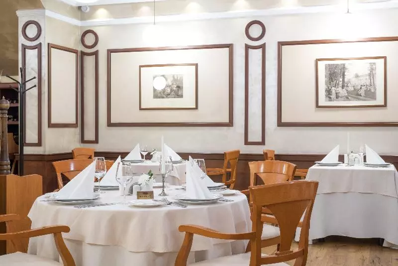 Fotos del hotel Downtown:  3