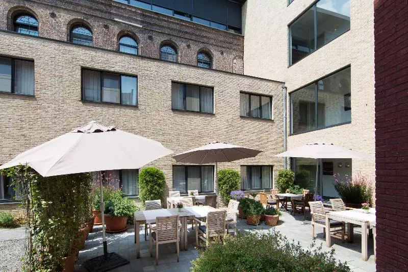 Fotos del hotel Ghent River:  24