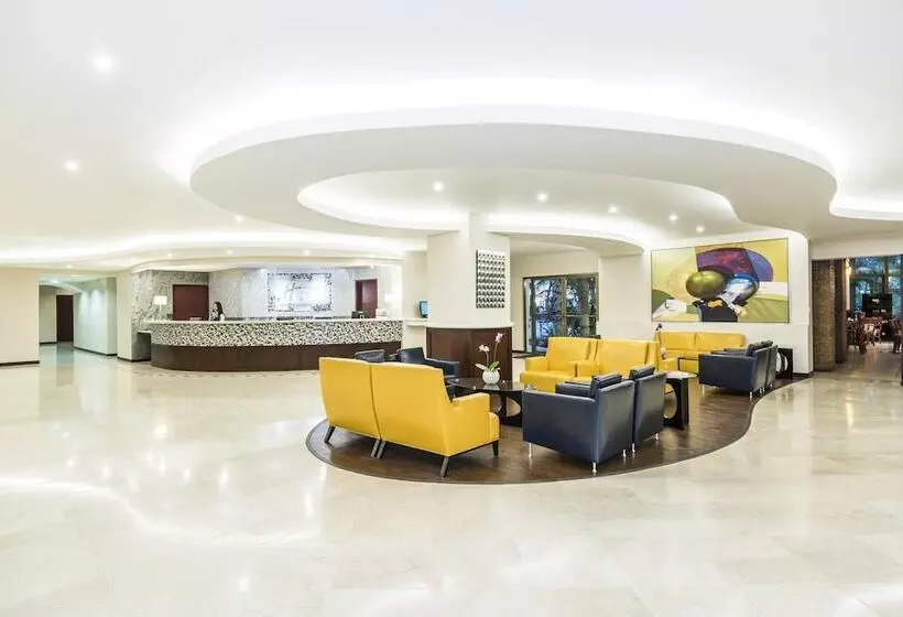 Fotos del hotel Holiday Inn Convention Center, An Ihg:  10