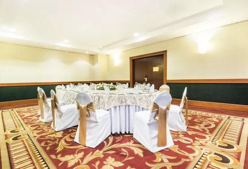 Fotos del hotel Holiday Inn Convention Center, An Ihg:  22