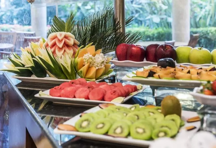 Fotos del hotel Holiday Inn Convention Center, An Ihg:  21