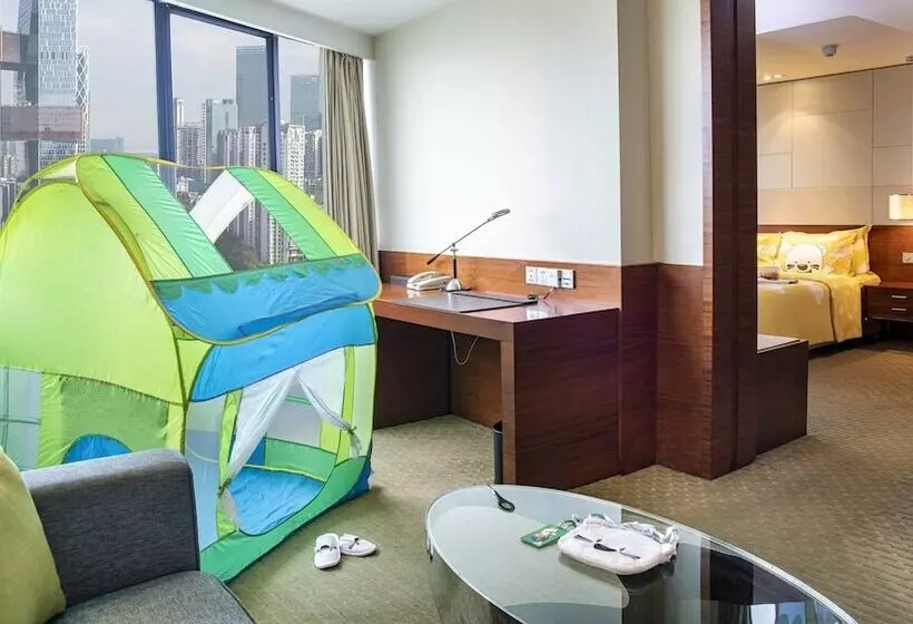 Holiday Inn Shenzhen Donghua, An Ihg