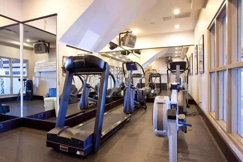 Fotos del hotel Sandman Hotel Calgary Airport:  4