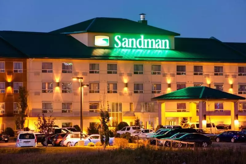 Fotos del hotel Sandman Hotel Calgary Airport:  15