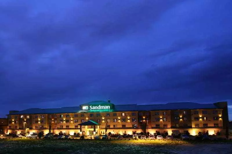 Fotos del hotel Sandman Hotel Calgary Airport:  9