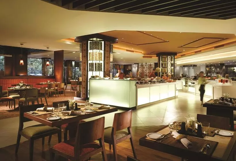 Fotos del hotel Shangri-la Surabaya:  12