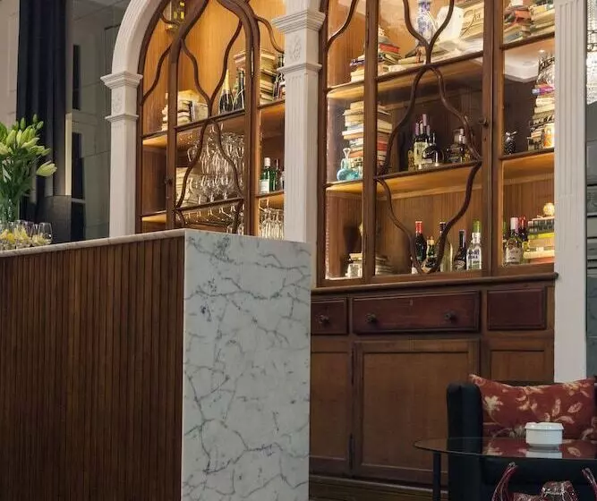 Fotos del hotel B The Guest Downtown:  2