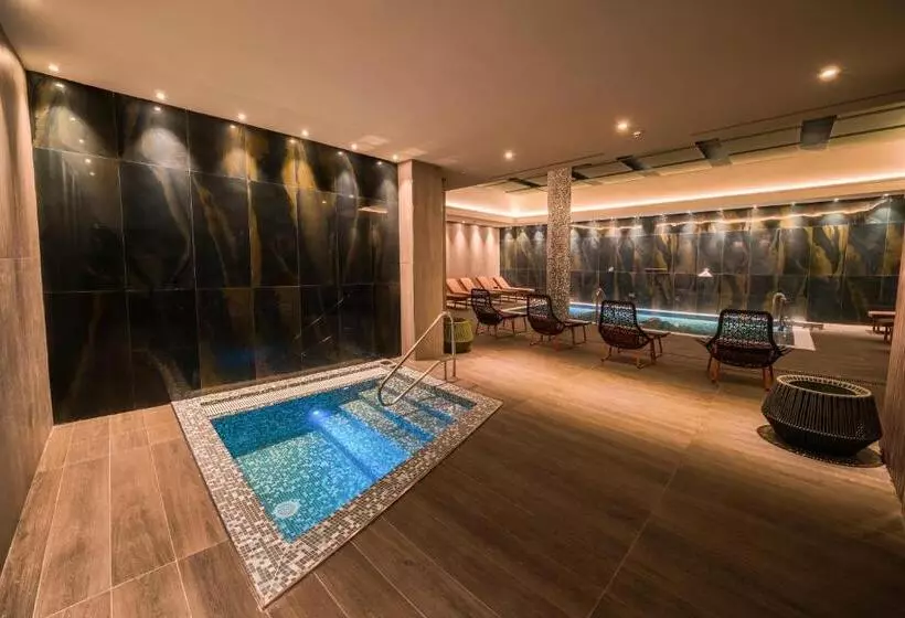 Fotos del hotel Catalonia Donosti:  42