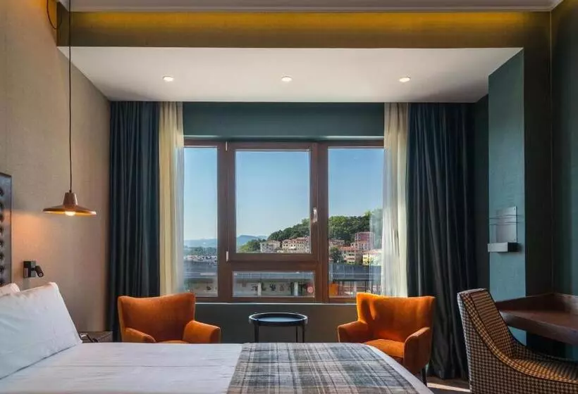 Fotos del hotel Catalonia Donosti:  38