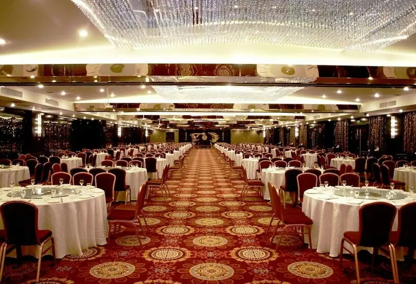 Fotos del hotel Zhenbao Holiday  Nanjing Yuhua:  10