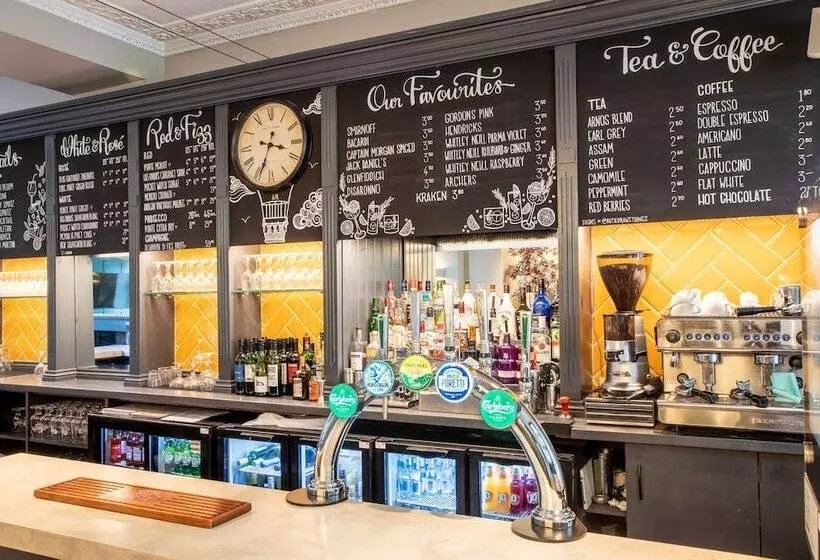 Fotos del hotel Arnos Manor:  3