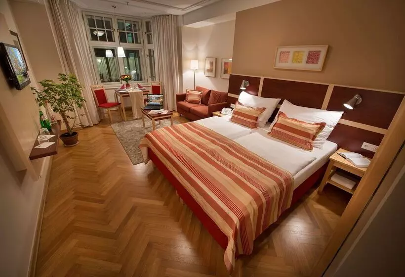 Fotos del hotel Ea Hotel Julis:  18