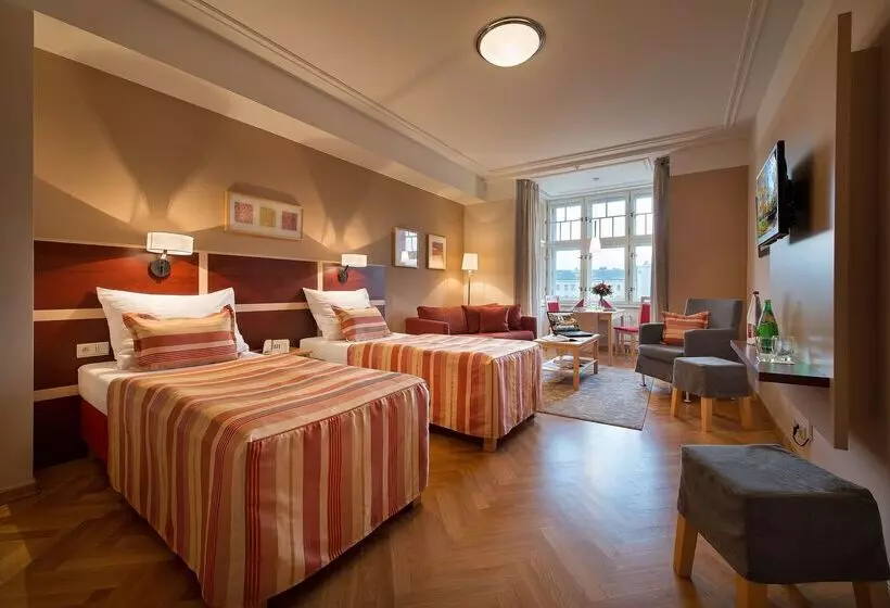 Fotos del hotel Ea Hotel Julis:  8