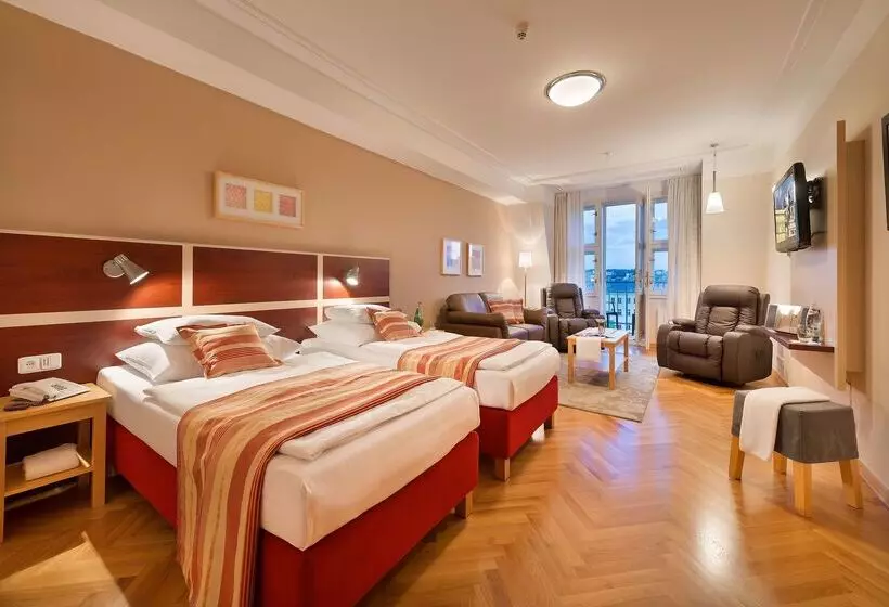 Fotos del hotel Ea Hotel Julis:  23