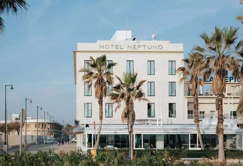 Fotos del hotel Neptuno:  11