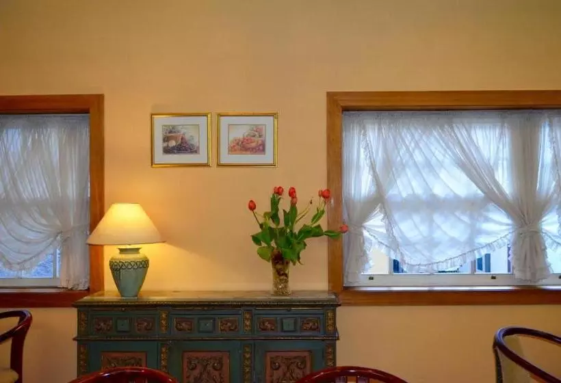 Fotos del hotel Toural:  8