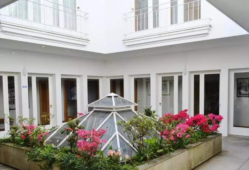 Fotos del hotel Toural:  7