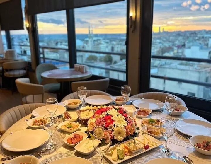 Fotos del hotel Zurich Istanbul:  58