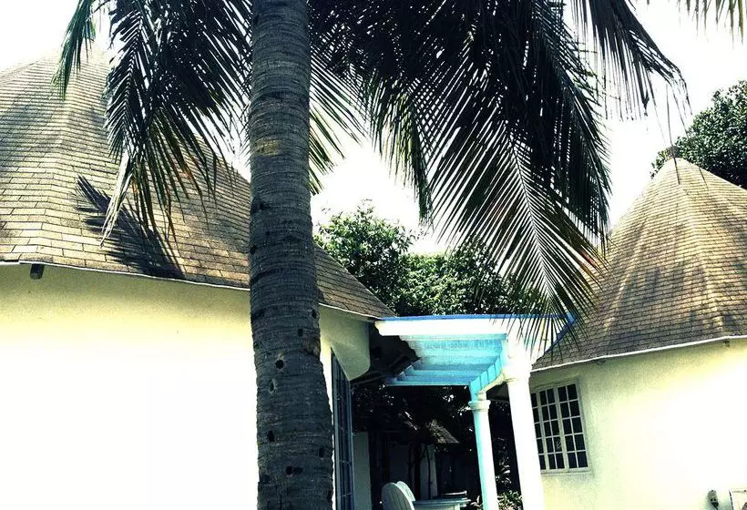 Fotos del hotel Cordova Reef Village Resort:  11