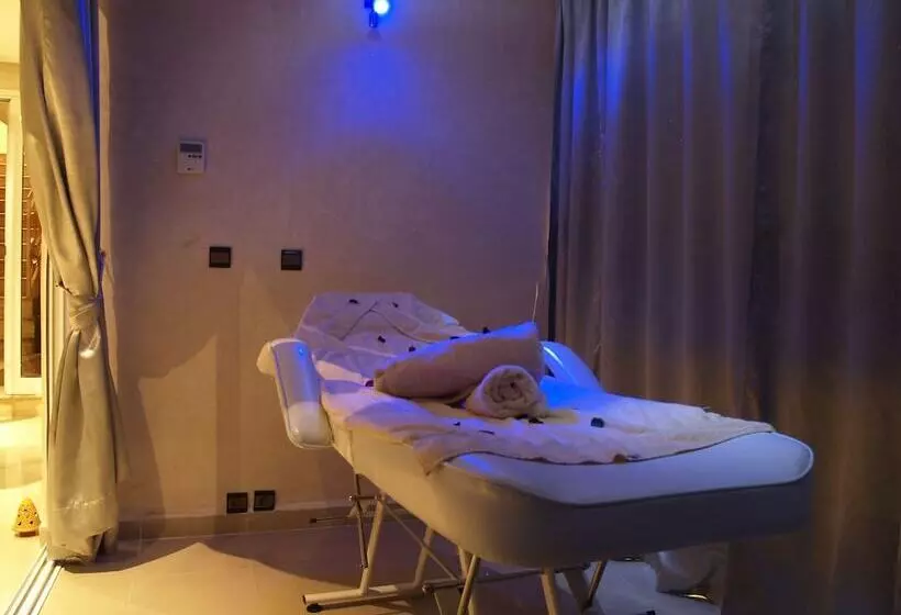 Fotos del hotel Imperial Holiday Hôtel & Spa:  25