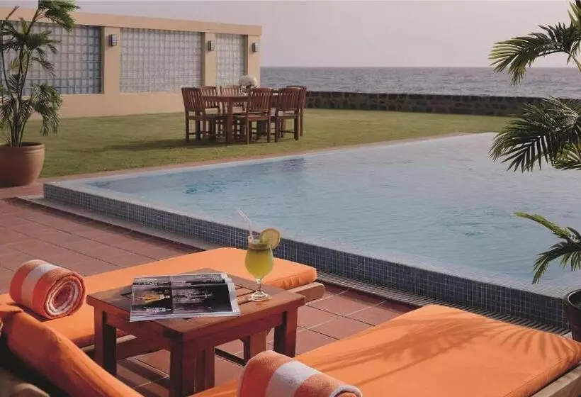 Fotos del hotel Mövenpick Al Nawras Jeddah  Family Resort:  13