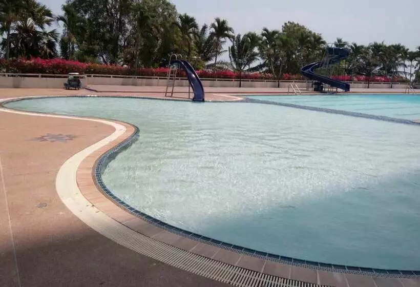 Fotos del hotel Chaam Grand Condotel:  14