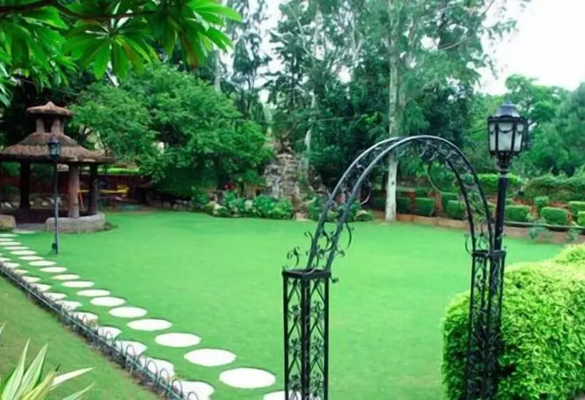 Fotos del hotel Ashok Country Resort:  5