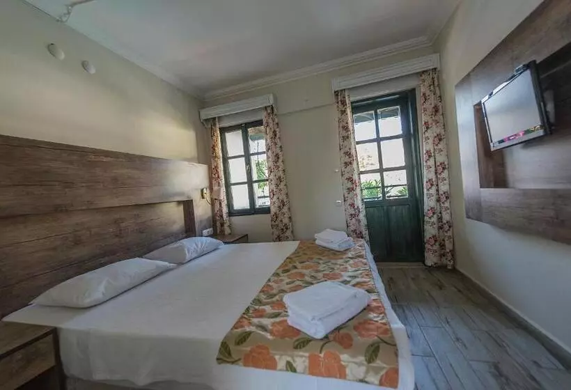 Fotos del hotel Delfi Hotel & Spa:  8