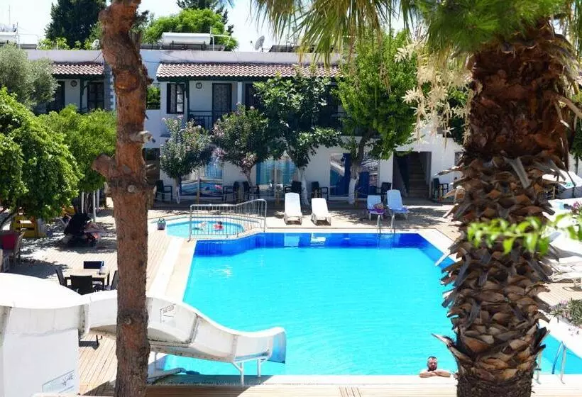 Fotos del hotel Delfi Hotel & Spa:  2