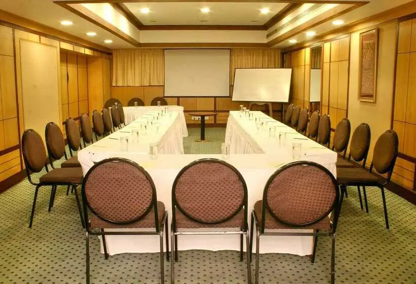 Fotos del hotel Gokulam Park:  19