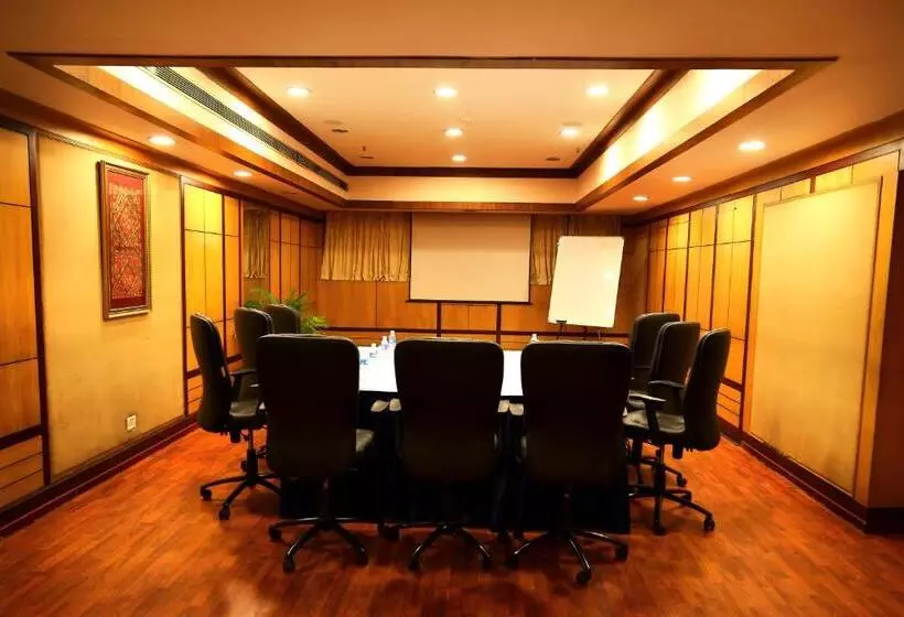 Fotos del hotel Gokulam Park:  13