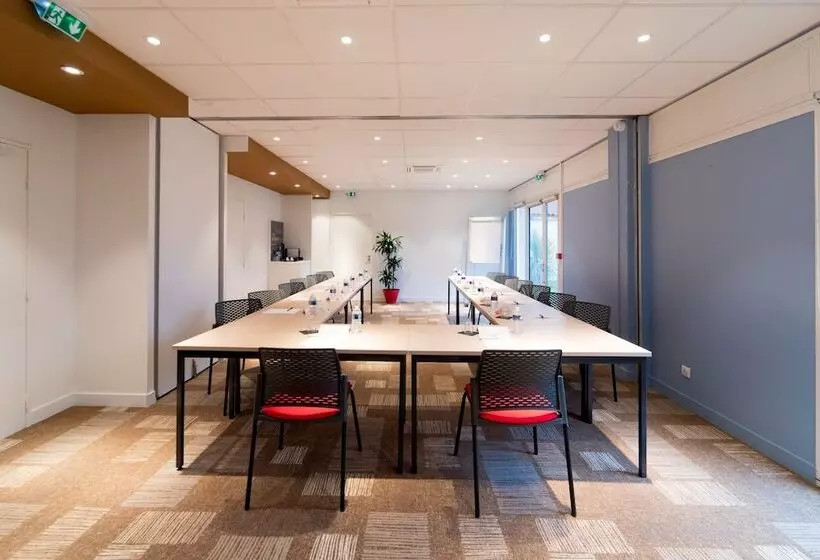 Fotos del hotel Hôtel Ibis Toulouse Purpan:  6