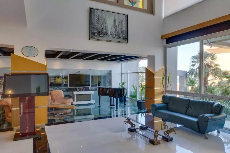 Marina  & Suites Kusadasi