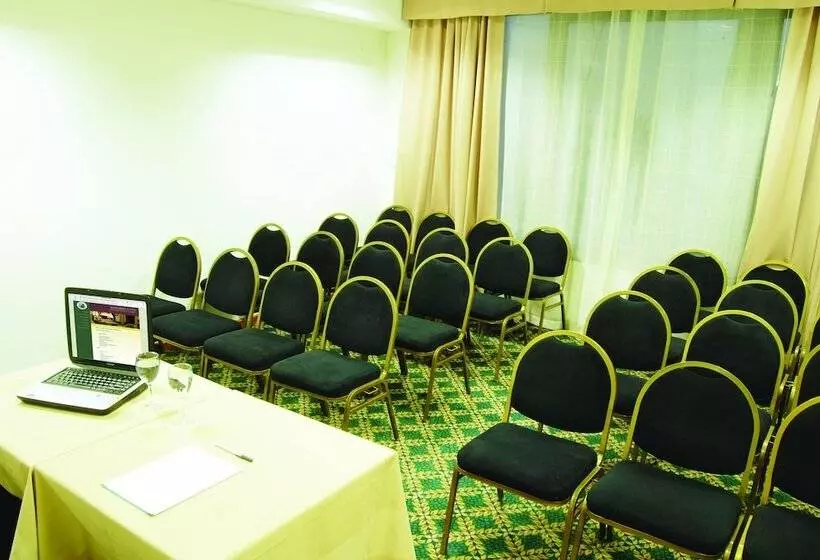 Fotos del hotel Mayflower Suites:  4