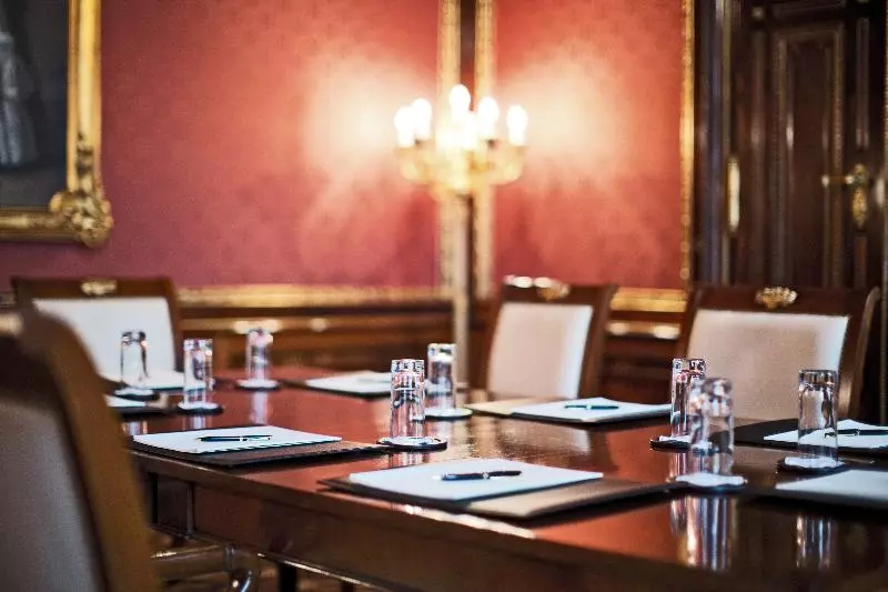 Fotos del hotel Palais Coburg Hotel Residenz:  7