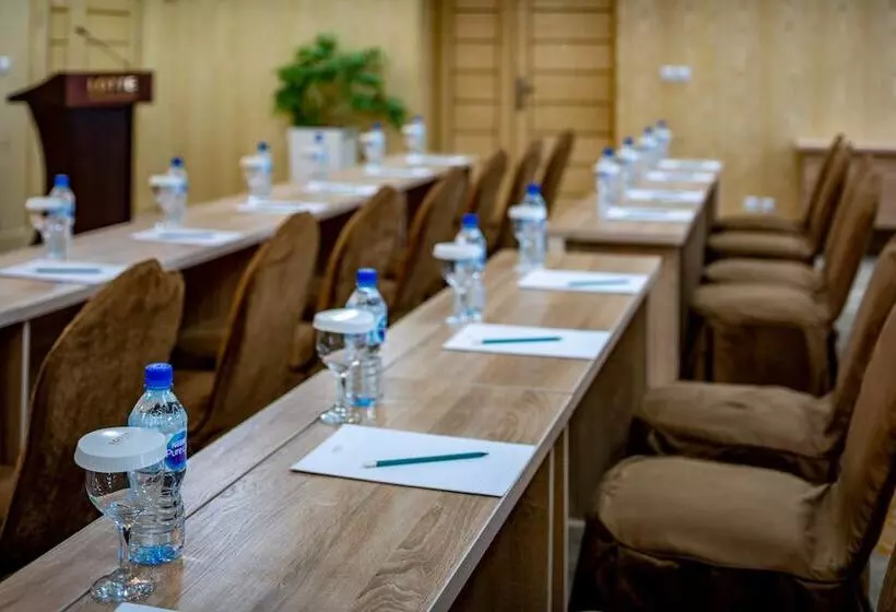 Fotos del hotel Lotte City Hotel Tashkent Palace:  5