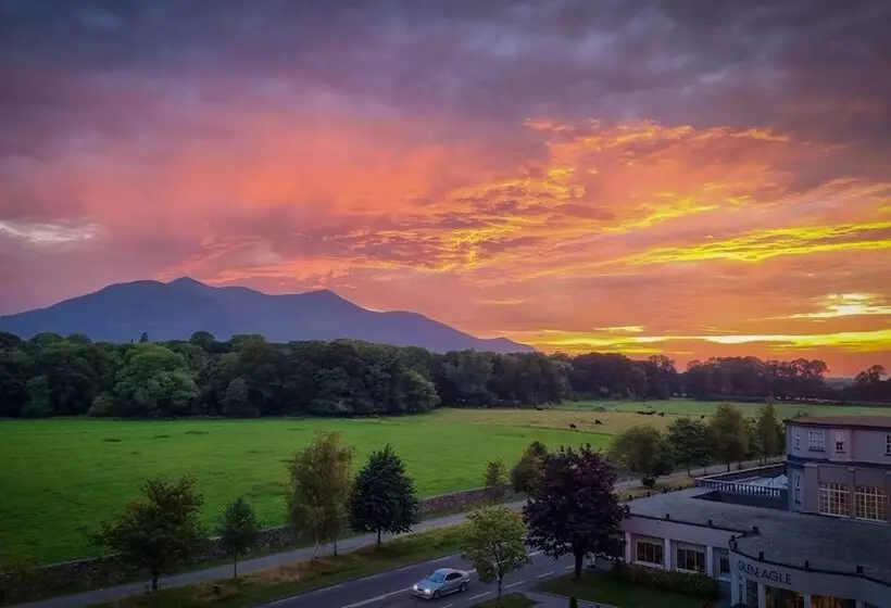 Fotos del hotel The Gleneagle  & Apartments:  9