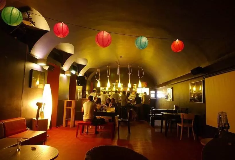 Fotos del hotel Wombats Hostel Budapest:  5