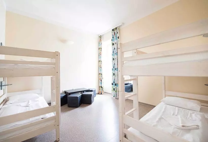 Fotos del hotel Wombats Hostel Budapest:  25