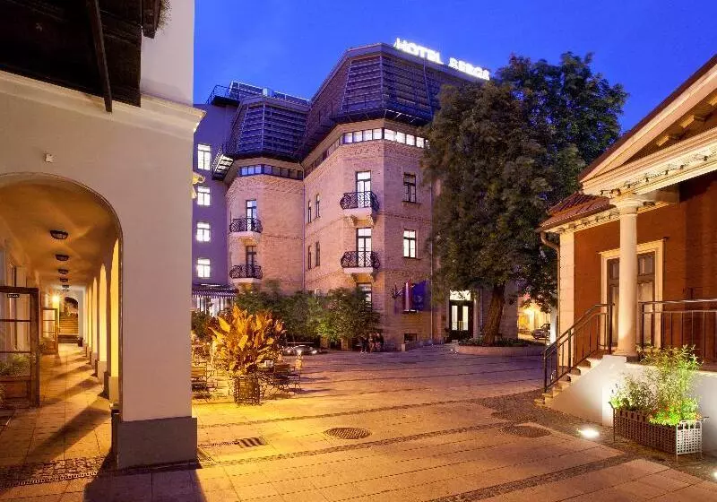 Bergs  Small Luxury S Of The World