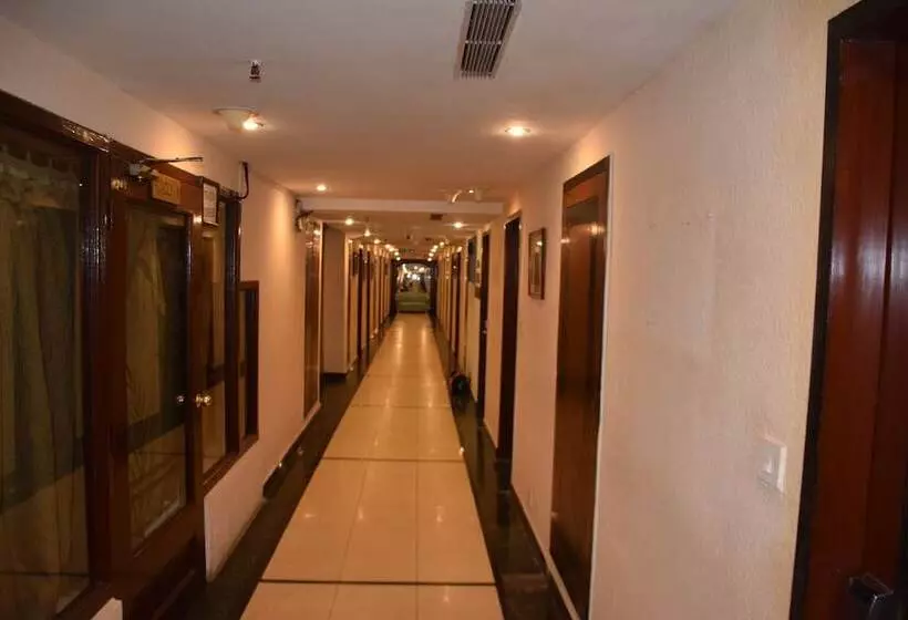 Fotos del hotel Golden Parkk:  2