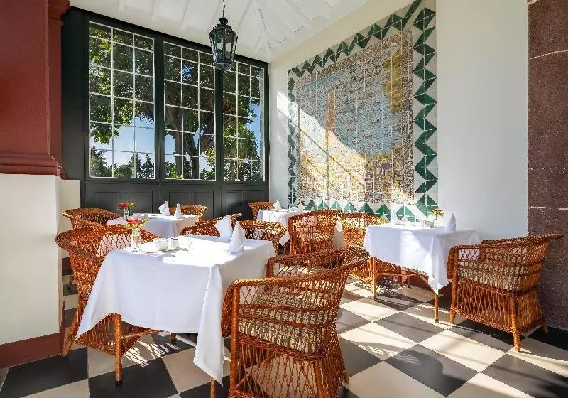 Fotos del hotel Quinta Jardins Do Lago:  16