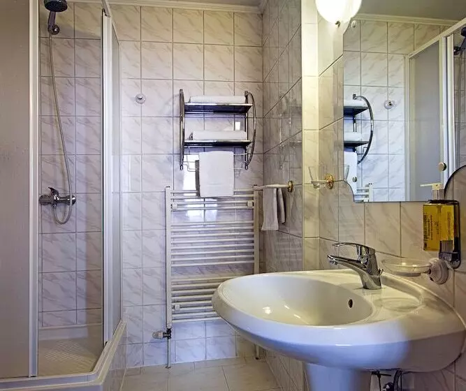 Fotos del hotel Red Lion:  8