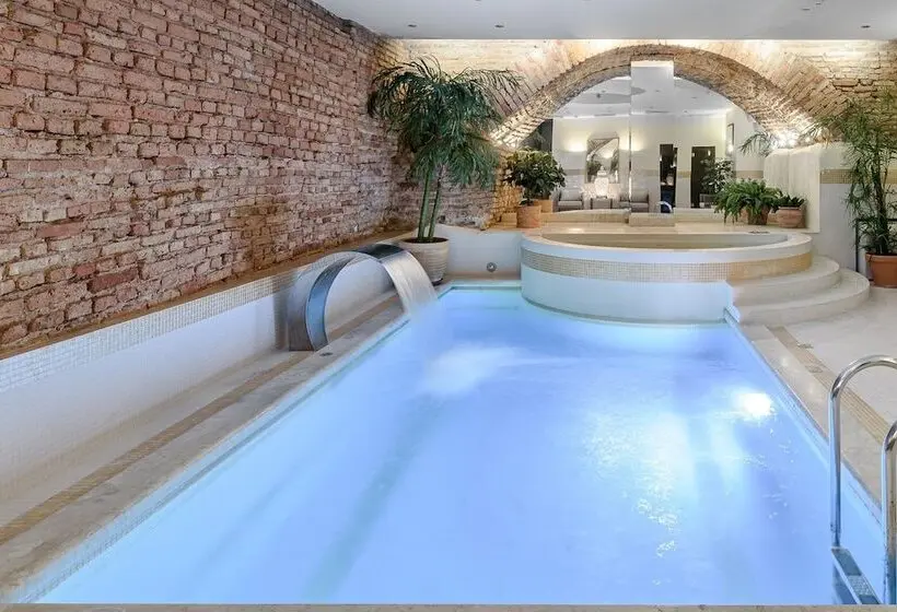 Fotos del hotel Narutis:  2