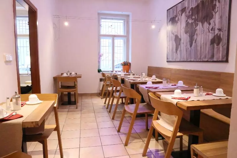 Fotos del hotel City Crown:  10