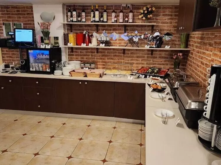 Fotos del hotel Elizeu:  12