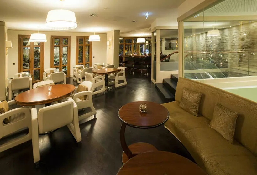 Fotos del hotel Mega Residence &  Nisantasi:  16